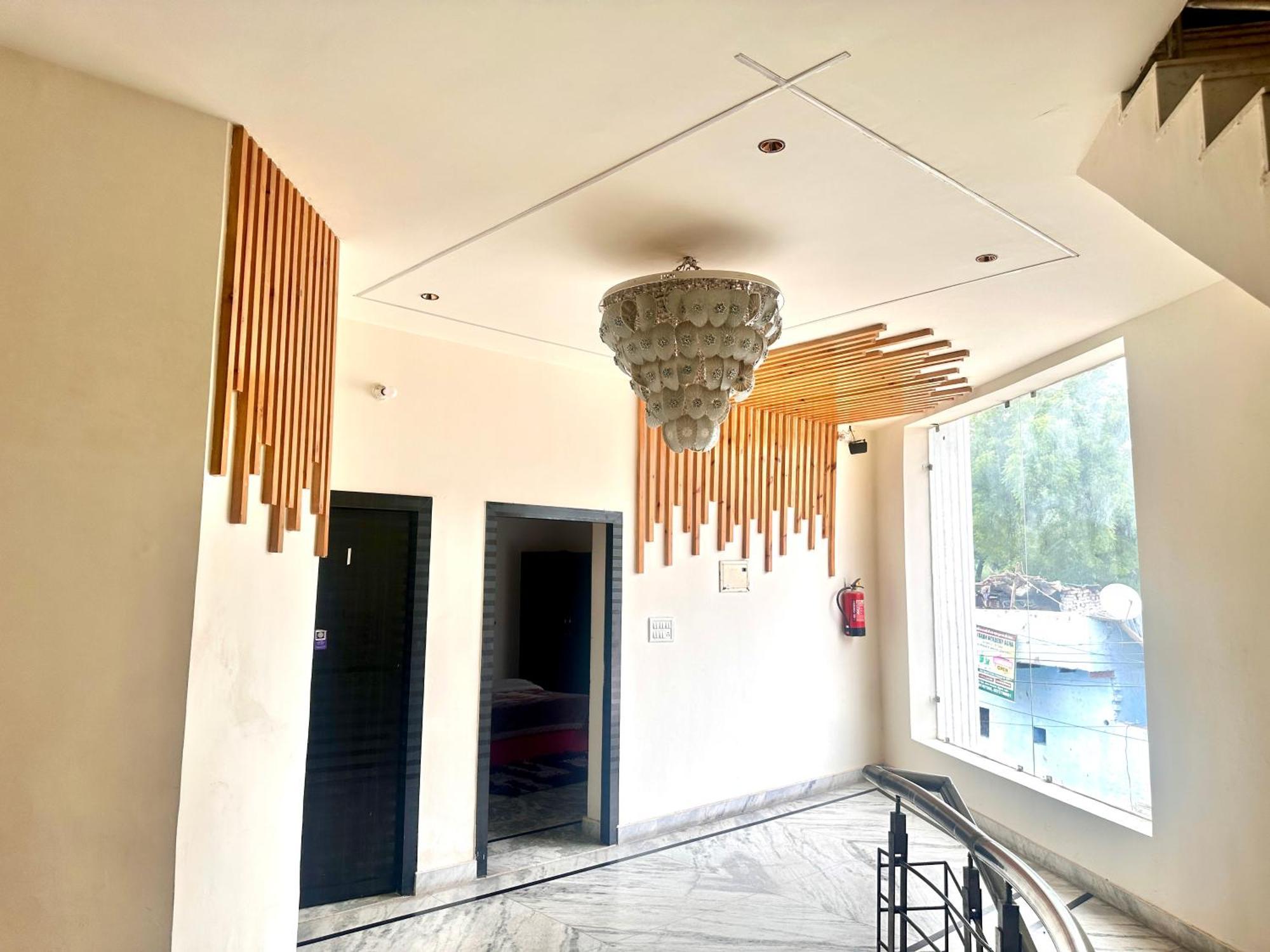 Taj Castle A Boutique Homestay アーグラ エクステリア 写真